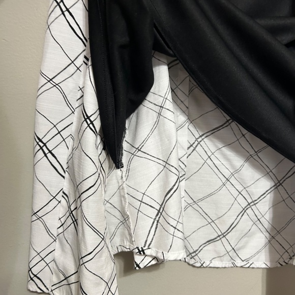 Dressbarn Womens Button Up Shirt 14/16 White Black Tank Top Shoulder Pads Casual - Picture 11 of 11